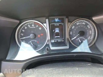 2022 Toyota Tacoma SR5 Crew Cab Medium Bed - miniatura 9
