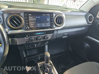 2022 Toyota Tacoma SR5 Crew Cab Medium Bed - miniatura 11