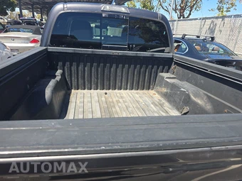 2022 Toyota Tacoma SR5 Crew Cab Medium Bed - miniatura 17