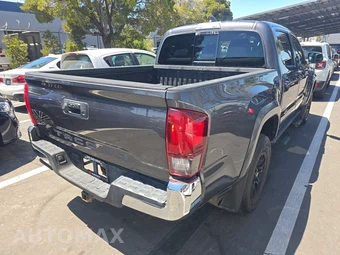 2022 Toyota Tacoma SR5 Crew Cab Medium Bed - miniatura 4