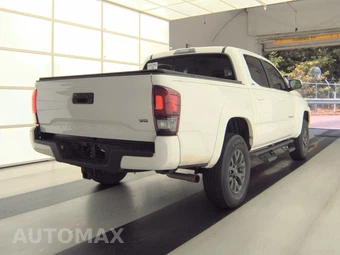 2022 Toyota Tacoma SR5 Crew Cab Medium Bed - miniatura 4