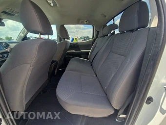 2022 Toyota Tacoma SR5 Crew Cab Medium Bed - miniatura 13