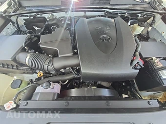 2022 Toyota Tacoma SR5 Crew Cab Medium Bed - miniatura 15