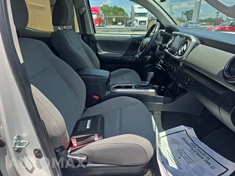 2022 Toyota Tacoma SR5 Crew Cab Medium Bed - miniatura 8