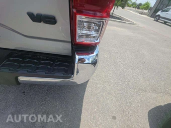 2022 Toyota Tacoma SR5 Crew Cab Medium Bed - miniatura 22