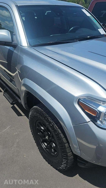 2022 Toyota Tacoma SR5 Crew Cab Medium Bed - miniatura 19
