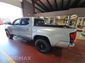 2022 Toyota Tacoma SR5 Crew Cab Medium Bed - miniatura 6