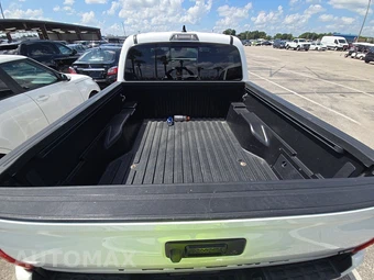 2022 Toyota Tacoma SR5 Crew Cab Medium Bed - miniatura 16