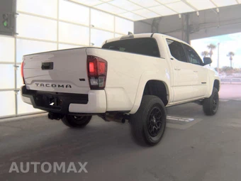2022 Toyota Tacoma SR5 Crew Cab Medium Bed - miniatura 4