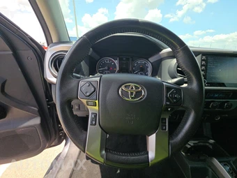 2022 Toyota Tacoma SR5 Crew Cab Medium Bed - miniatura 10