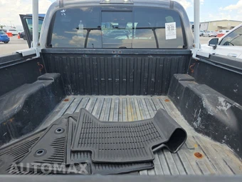 2022 Toyota Tacoma SR5 Crew Cab Medium Bed - miniatura 16