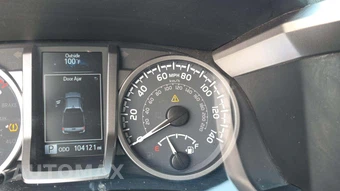 2022 Toyota Tacoma SR5 Crew Cab Medium Bed - miniatura 22