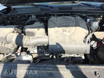 2022 Toyota Tacoma SR5 Crew Cab Medium Bed - miniatura 15