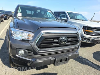 2022 Toyota Tacoma SR5 Crew Cab Medium Bed - miniatura 2