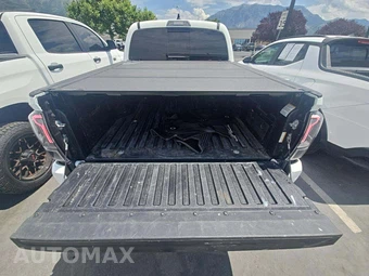 2022 Toyota Tacoma SR5 Crew Cab Medium Bed - miniatura 14