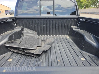 2022 Toyota Tacoma SR5 Crew Cab Medium Bed - miniatura 16