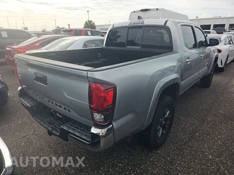 2022 Toyota Tacoma SR5 Crew Cab Medium Bed - miniatura 4