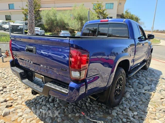 2022 Toyota Tacoma SR5 Extended Cab Long Bed w/Rear Doors - miniatura 3