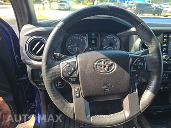 2022 Toyota Tacoma TRD Off-Road Crew Cab Medium Bed - miniatura 10