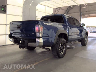 2022 Toyota Tacoma TRD Off-Road Crew Cab Medium Bed - miniatura 4