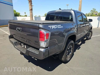2022 Toyota Tacoma TRD Off-Road Crew Cab Medium Bed - miniatura 30