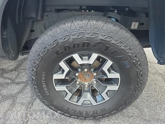 2022 Toyota Tacoma TRD Off-Road Crew Cab Medium Bed - miniatura 11