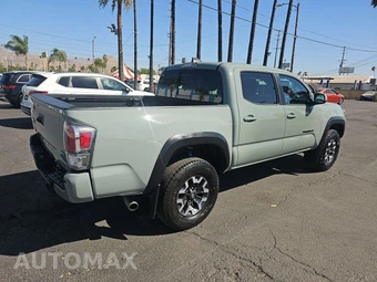2022 Toyota Tacoma TRD Off-Road Crew Cab Medium Bed - miniatura 4