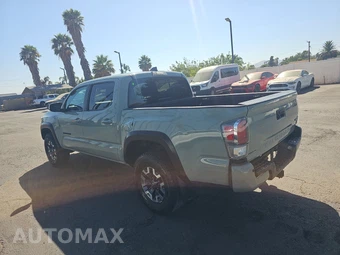 2022 Toyota Tacoma TRD Off-Road Crew Cab Medium Bed - miniatura 6