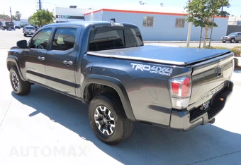 2022 Toyota Tacoma TRD Off-Road Crew Cab Medium Bed - miniatura 4