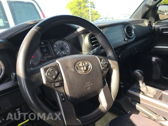2022 Toyota Tacoma TRD Off-Road Crew Cab Medium Bed - miniatura 4