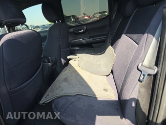 2022 Toyota Tacoma TRD Off-Road Crew Cab Medium Bed - miniatura 7