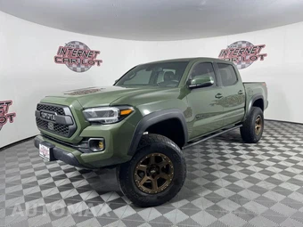 2022 Toyota Tacoma TRD Off-Road Crew Cab Medium Bed - car from the USA, Manheim Buy-Now listing at AUTOMAX