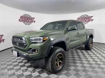 2022 Toyota Tacoma TRD Off-Road Crew Cab Medium Bed - miniatura 3