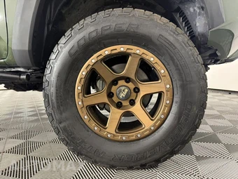 2022 Toyota Tacoma TRD Off-Road Crew Cab Medium Bed - miniatura 47
