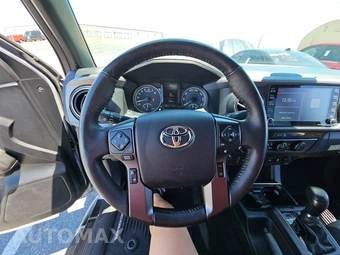 2022 Toyota Tacoma TRD Off-Road Crew Cab Medium Bed - miniatura 10