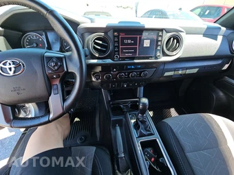 2022 Toyota Tacoma TRD Off-Road Crew Cab Medium Bed - miniatura 11