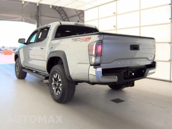 2022 Toyota Tacoma TRD Off-Road Crew Cab Medium Bed - miniatura 6