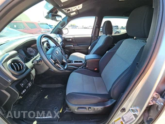 2022 Toyota Tacoma TRD Off-Road Crew Cab Medium Bed - miniatura 7