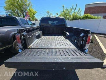 2022 Toyota Tacoma TRD Off-Road Crew Cab Medium Bed - miniatura 15
