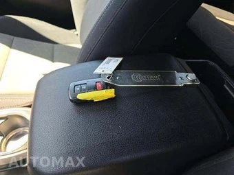 2022 Toyota Tacoma TRD Off-Road Crew Cab Medium Bed - miniatura 9