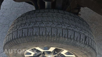 2022 Toyota Tacoma TRD Off-Road Crew Cab Medium Bed - miniatura 28