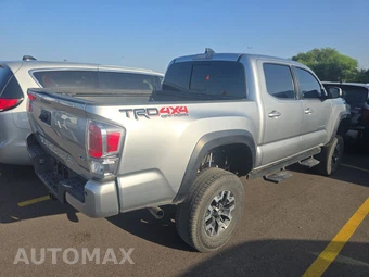 2022 Toyota Tacoma TRD Off-Road Crew Cab Medium Bed - miniatura 4