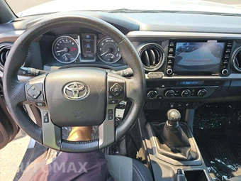 2022 Toyota Tacoma TRD Off-Road Crew Cab Medium Bed - miniatura 10