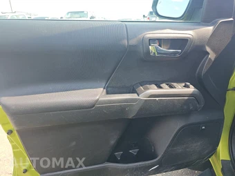 2022 Toyota Tacoma TRD Pro Crew Cab Medium Bed - miniatura 9