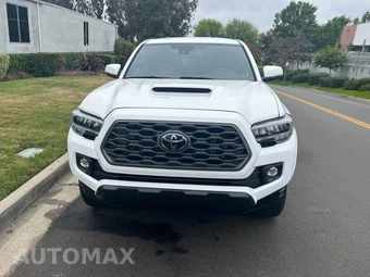 2022 Toyota Tacoma TRD Sport Crew Cab Long Bed - samochód z USA z aukcji Manheim, oferta Kup Teraz w AUTOMAX
