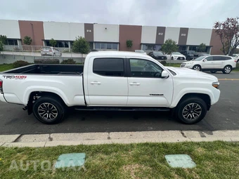 2022 Toyota Tacoma TRD Sport Crew Cab Long Bed - miniatura 3