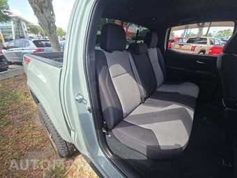 2022 Toyota Tacoma TRD Sport Crew Cab Medium Bed - miniatura 16