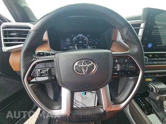 2022 Toyota Tundra Hybrid 1794 Edition Crew Cab Short Bed - miniatura 10