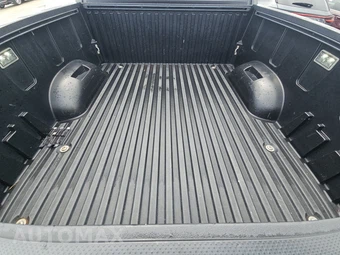 2022 Toyota Tundra Hybrid 1794 Edition Crew Cab Short Bed - miniatura 16