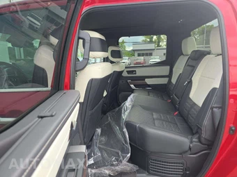 2022 Toyota Tundra Hybrid Capstone Crew Cab Short Bed - miniatura 10